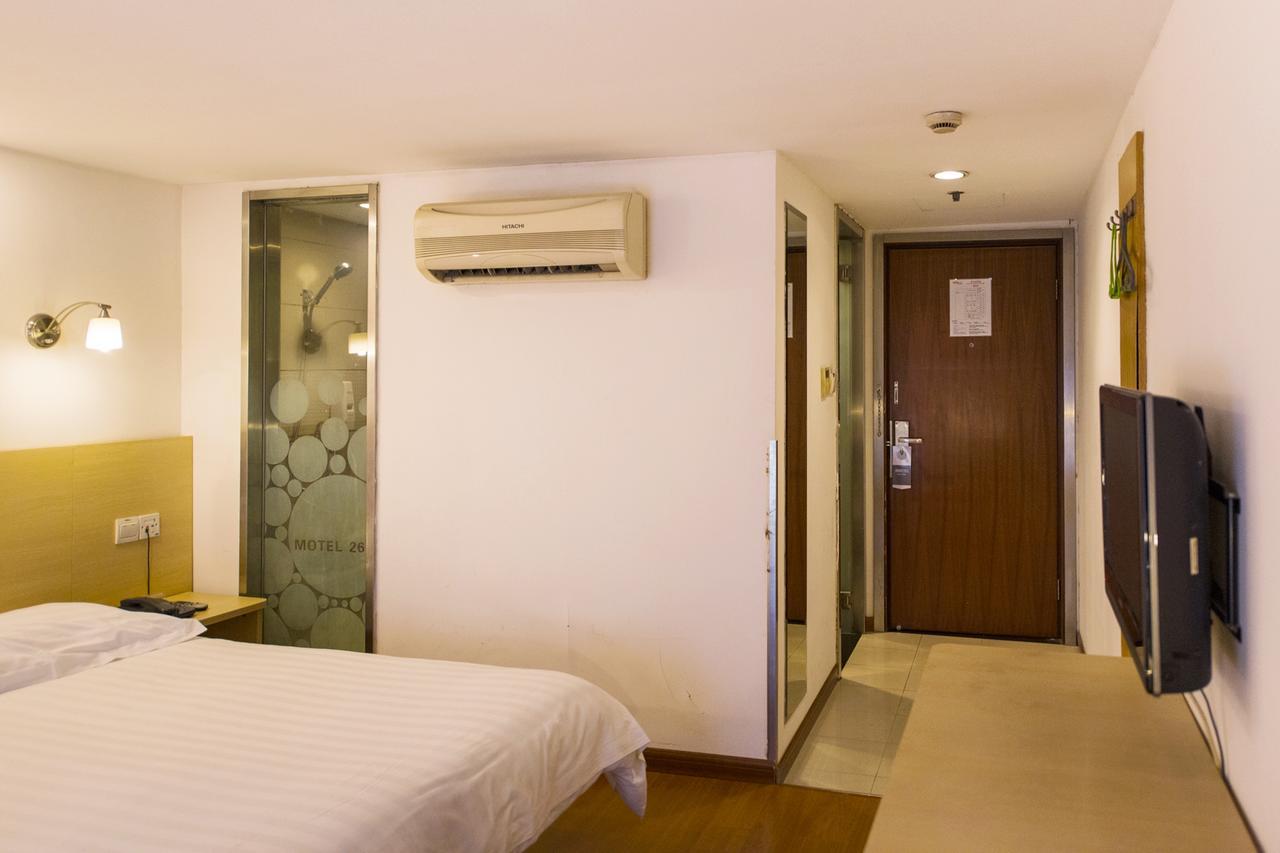 Motel Shanghai Pudong Avenue Yangpu Bridge Exterior photo